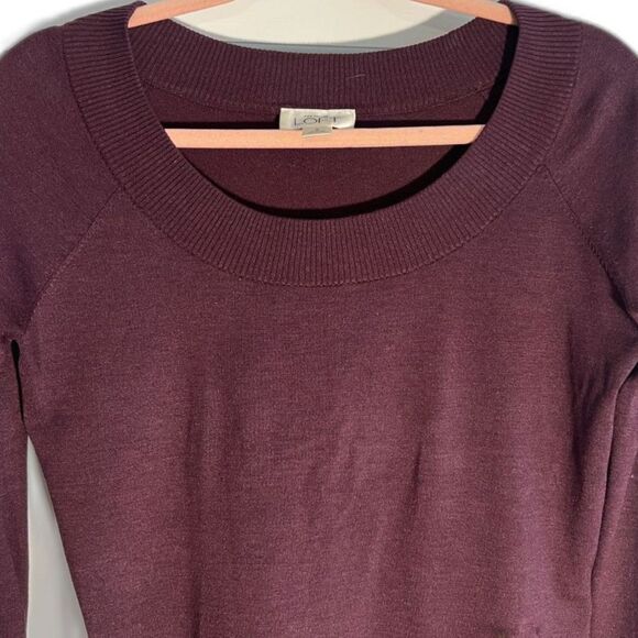 Ann Taylor Loft Plum Silk Blend Boat Neck Fine Knit Sweater Minimalist Sz Small - Picture 6 of 9